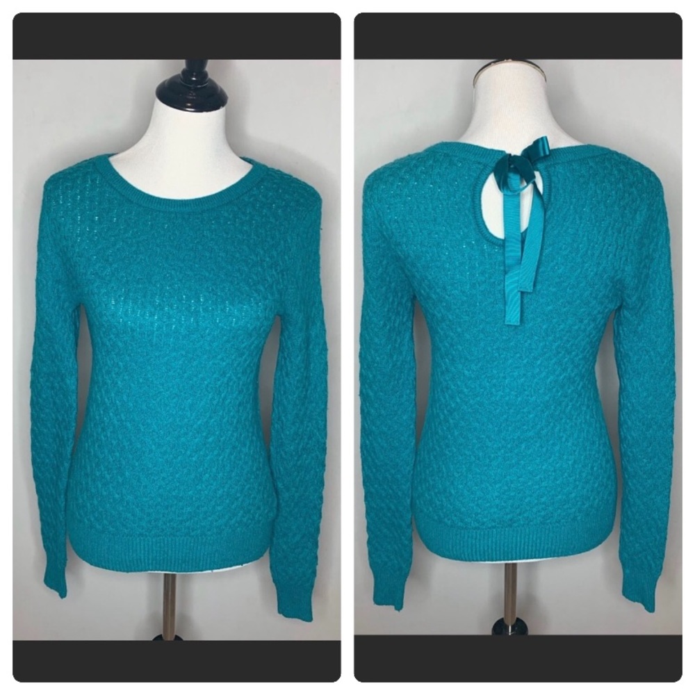 Teal Forever 21 Sweater with bow on back